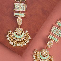 Zaveri Pearls Gold-Plated & Sea Green Crescent Shaped Kundan Studded Chandbalis-50