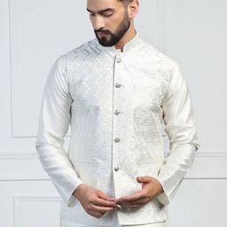 TAHVO Men Embroidered Nehru Jacket-45
