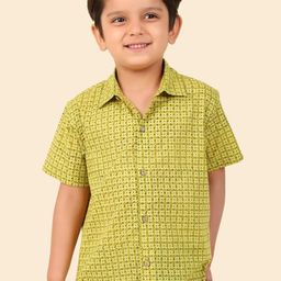 Fabindia Boys Micro Ditsy Printed Casual Shirt-image-6