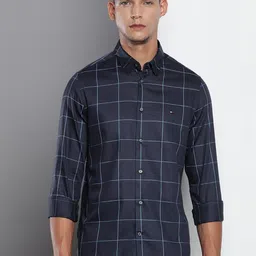 Tommy Hilfiger Windowpane Checked Regular Fit Casual Shirt-image-75