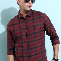 HIGHLANDER Burgundy Slim Fit Windowpane Checked Casual Shirt-image-32