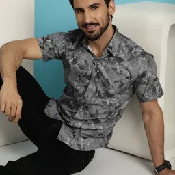 Indian Needle Classic Floral Printed Opaque Cotton Casual Shirt-image-99