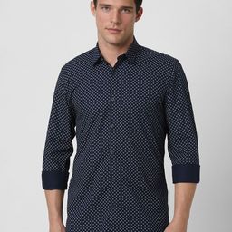 Peter England Casuals Men Slim Fit Spread Collar Floral Printed Cotton Casual Shirt-image-50