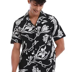 Banana Club Classic Floral Printed Cotton Popcorn Shirt-image-70