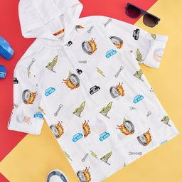 Pantaloons Junior Boys Graphic Printed Hooded Pure Cotton Casual Shirt-40