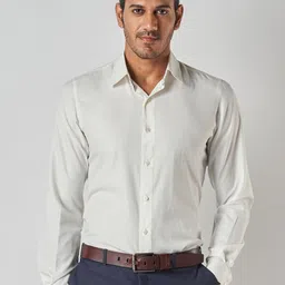 Bubber Blu Relaxed Fit Chambray Weaved Opaque Formal Shirt-image-55