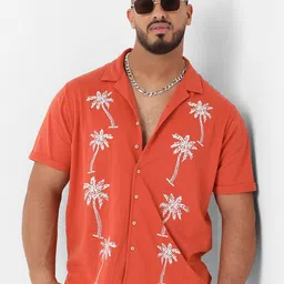 Instafab Plus Floral Self Design Classic Opaque Casual Shirt-image-13
