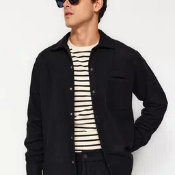 Trendyol Spread Collar Casual Shirt-picture-11