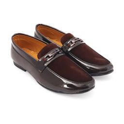 BAESD Boys Textured Round Toe Loafers-85