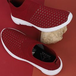 TPENT Men Red Slip-On Sneakers-image-2