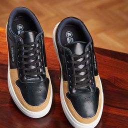 Duke Men Black Perforations PU Sneakers-image-97