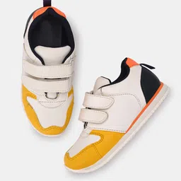 TUSKEY Boys White Colourblocked Synthetic Leather Sneakers-image-47