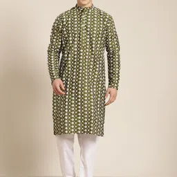 SOJANYA Men Green Ethnic Motifs Embroidered Kurta with Churidar-41
