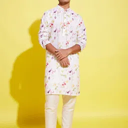 VASTRAMAY Boys Cream & Red Floral Printed Kurta with Pyjamas-35