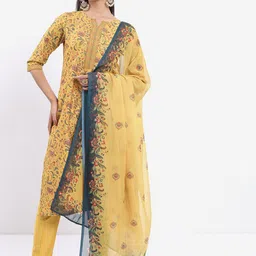 KETCH Floral Printed Regular Kurta with Trousers & With Dupatta image 1
