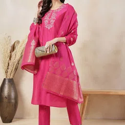 Anouk Ethnic Motifs Yoke Design Regular Thread Work Kurta with Trouser & Dupatta image 1