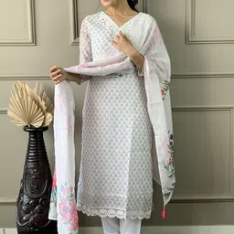 KALINI Geometric Printed Regular Thread Work Straight Kurta With Trousers & Dupatta image 1
