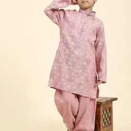 Pro-Ethic STYLE DEVELOPER Boys Floral Printed Regular Kurta with Salwar-29