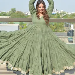 Swadeshi Shringaar Striped Layered Gotta Patti Anarkali Kurta With Trousers & Dupatta-picture-8