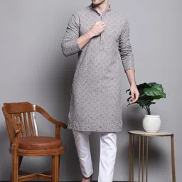 Jompers Floral Embroidered Sequinned Pure Cotton Straight Kurta With Pyjamas-21