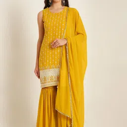 Shopping Queen Embroidered Regular Sequinned Kurta with Sharara & Dupatta-picture-0