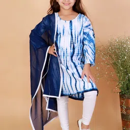 VASTRAMAY Girls Blue & White Pure Cotton Tie-Dye Kurta Leggings & Dupatta Set-image-35