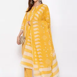 Yuris Women Yellow Paisley Printed Regular Pure Cotton Kurta with Trousers & With Dupatta-image-21