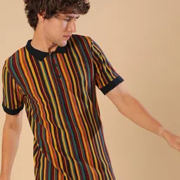 Campus Sutra Men Multicoloured Striped Polo Collar Pockets Outdoor T-shirt-image-41