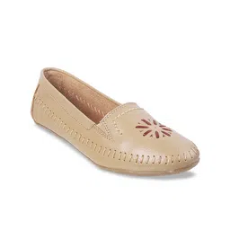 Metro Women Beige Printed Ballerinas Flats-27