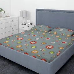 THE CONVERSION Grey Microfiber 200 TC Queen Bedsheet with 2 Pillow Covers-image-59
