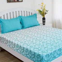 GM Sea Green & Off-White Abstract 180 TC Cotton 1 Super Queen Bedsheet with 2 Pillow Cover-image-29