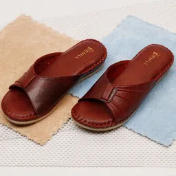 Denill Women Maroon Open Toe Flats-image-10