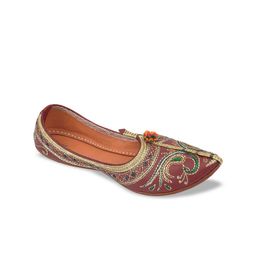DESI COLOUR Women Maroon Embellished Leather Ethnic Mojaris Flats-image-44