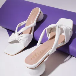THE WHITE POLE Knotted Open Toe Block Heels-16