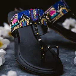 NR By Nidhi Rathi Embroidered Leather One Toe Flats-image-19