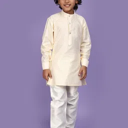 V-Mart Boys Embroidered Regular Sequinned Pure Cotton Kurta with Pyjama-17