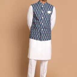 VASTRAMAY Men White Pure Cotton Kurta with Pyjamas & Nehru Jacket-picture-56