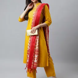 DEEBACO Women Mustard Yellow Ethnic Motifs Yoke Design Kurti with Trousers & Dupatta-image-89