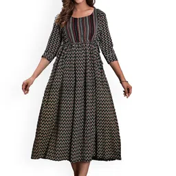 KASHEEDA Floral Printed Maternity A-Line Kurta-image-4