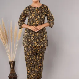 ROOPWATI FASHION Women Olive Green & Yellow Printed Night suit-picture-17