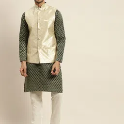 SOJANYA Men Green Ethnic Motifs Kurta with Pyjamas & Nehru Jacket-picture-49