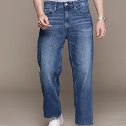 Calvin Klein Jeans Men 90s Straight Fit Light Fade Pure Cotton Jeans-image-50