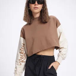 glitchez Elevated Basics Contrast Sleeves Boxy Cropped Sweatshirt-picture-0