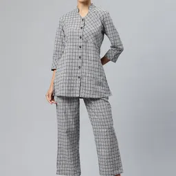 Cottinfab Women Checked Top with Trousers Co-Ords-23