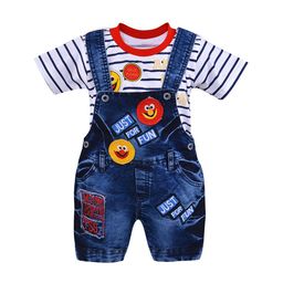 Wish Karo Kids Blue Embroidered Applique Denim Dungarees With T-Shirt-picture-6
