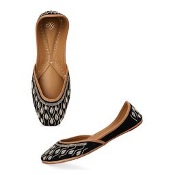 House of Pataudi Embellished Ethnic Mojaris-image-90