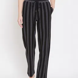 Hypernation Women Black & Grey Striped Lounge Pants-picture-17