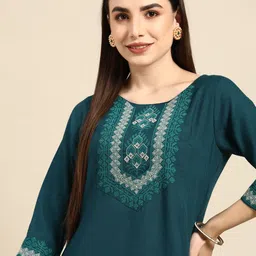 Anouk Women Sea Green Embroidered Thread Work Kurta-31