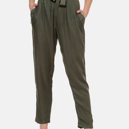 Campus Sutra Women Olive Green Solid Peg Trousers-image-96