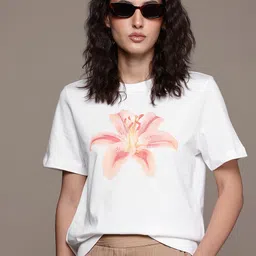 MANGO Floral Print Drop-Shoulder Sleeves Relaxed Cotton T-shirt-image-28
